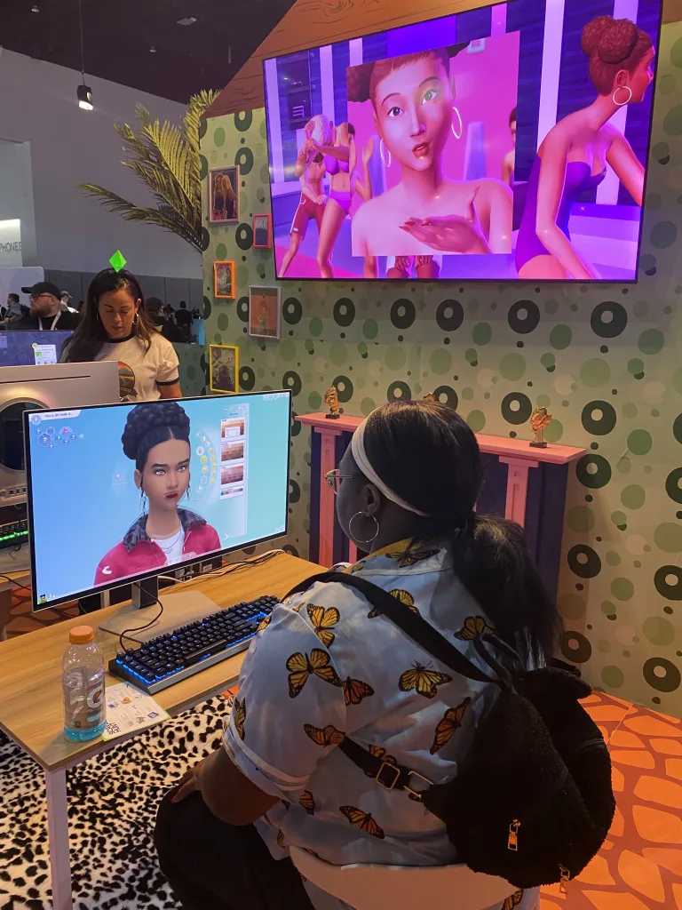 playing sims at twitchcon